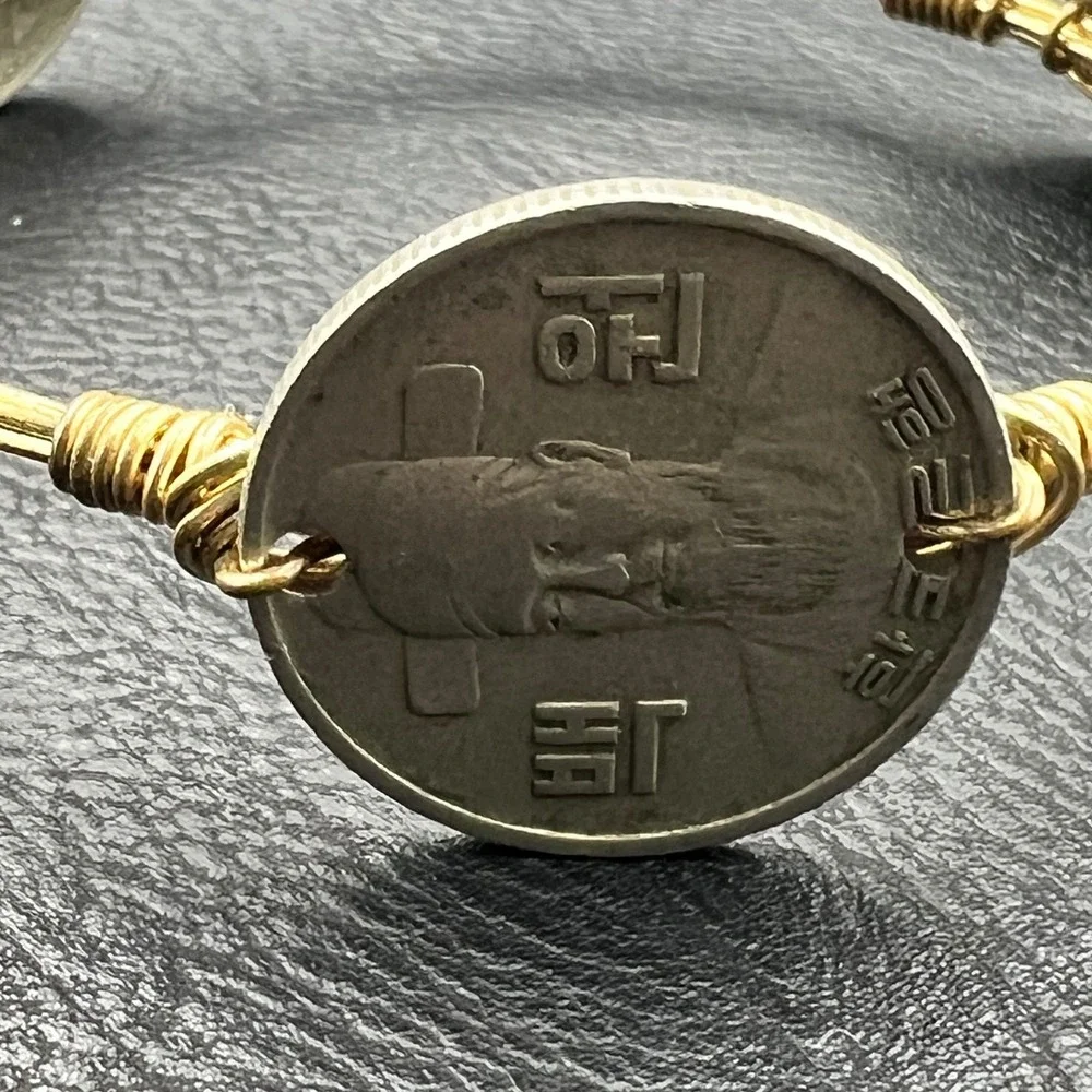 World Coin Wire Wrapped Bangle Bracelet Gold Tone International Currency Vtg 90s